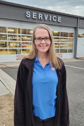 Staff member Natalie Harbin from ID_8d1275