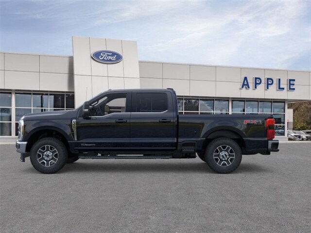 2026 Ford F-350 Lariat photo 3