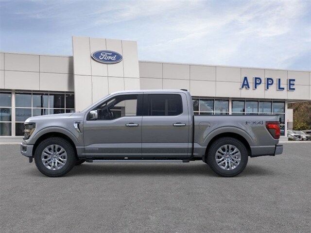 2025 Ford F-150 XLT photo 3