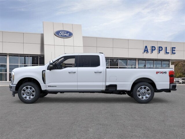 2025 Ford F-350 photo 3