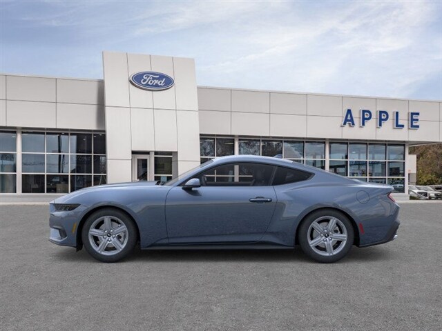 2026 Ford Mustang EcoBoost photo 3