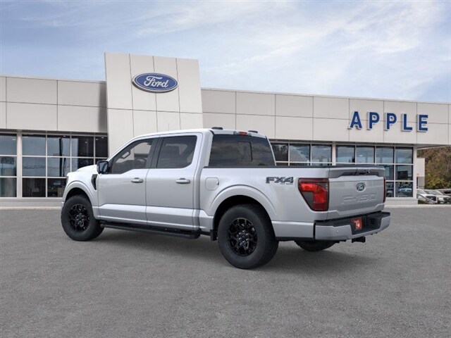 2025 Ford F-150 XLT photo 4