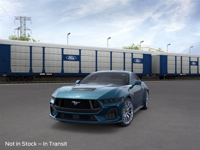 2026 Ford Mustang GT Premium photo 2