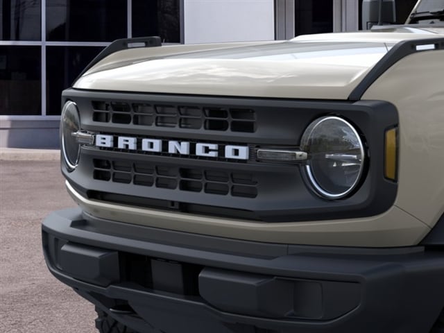 2025 Ford Bronco 2-Door Base - Photo 19