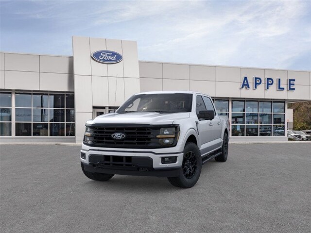 2025 Ford F-150 XLT photo 2
