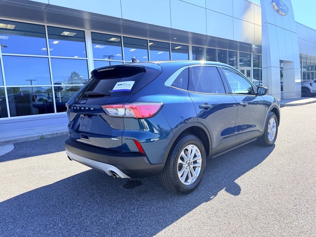 2020 Ford Escape SE photo 3