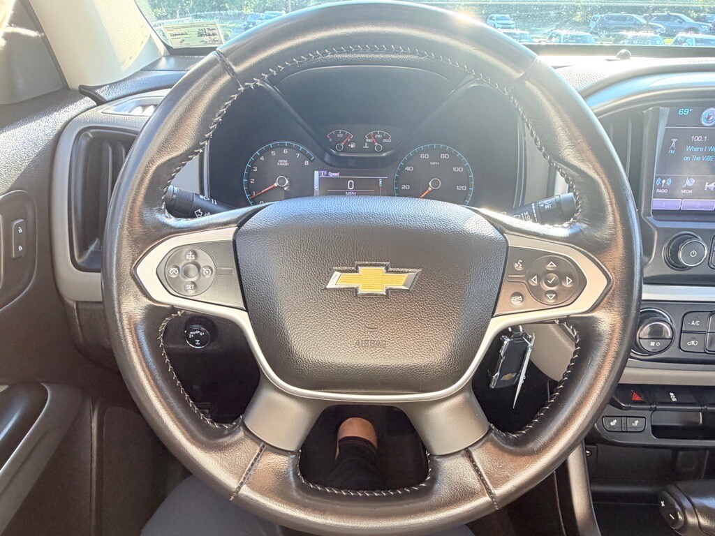 2018 Chevrolet Colorado LT photo 4