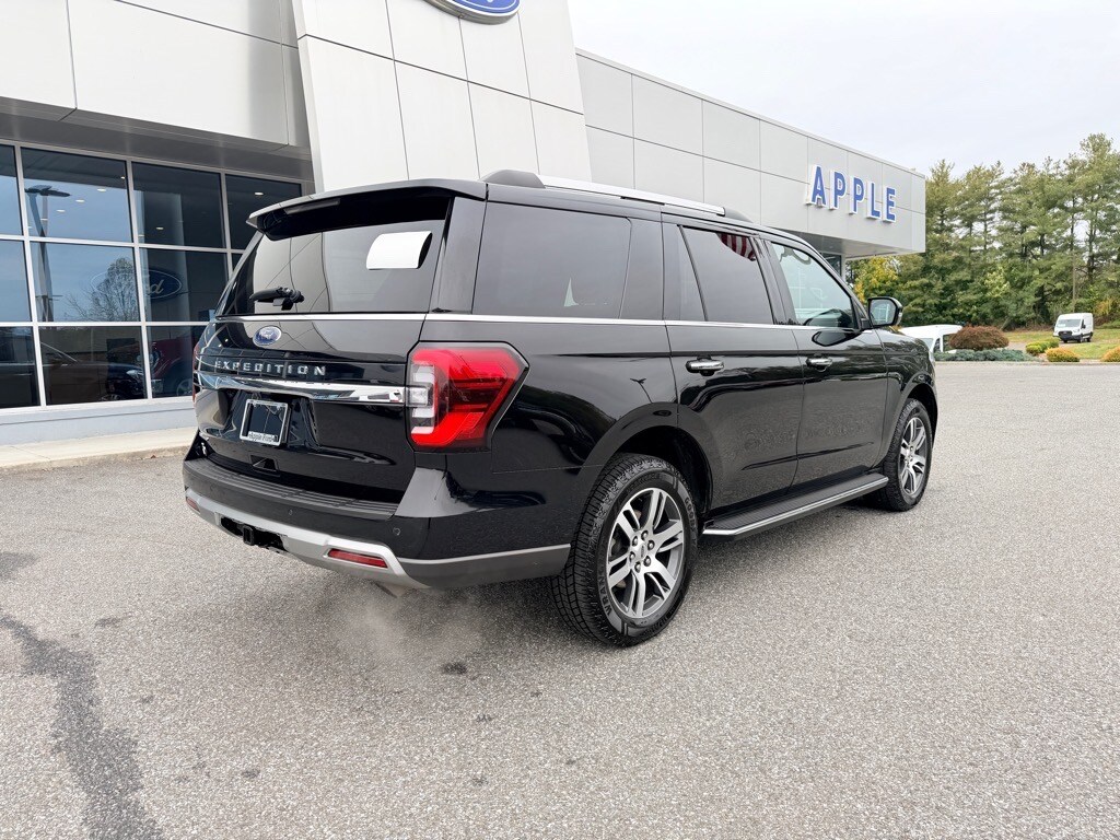 2023 Ford Expedition Limited photo 4