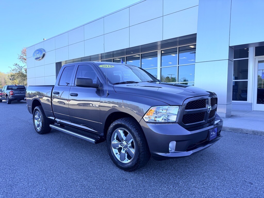 2019 Ram 1500 Classic Express photo 2