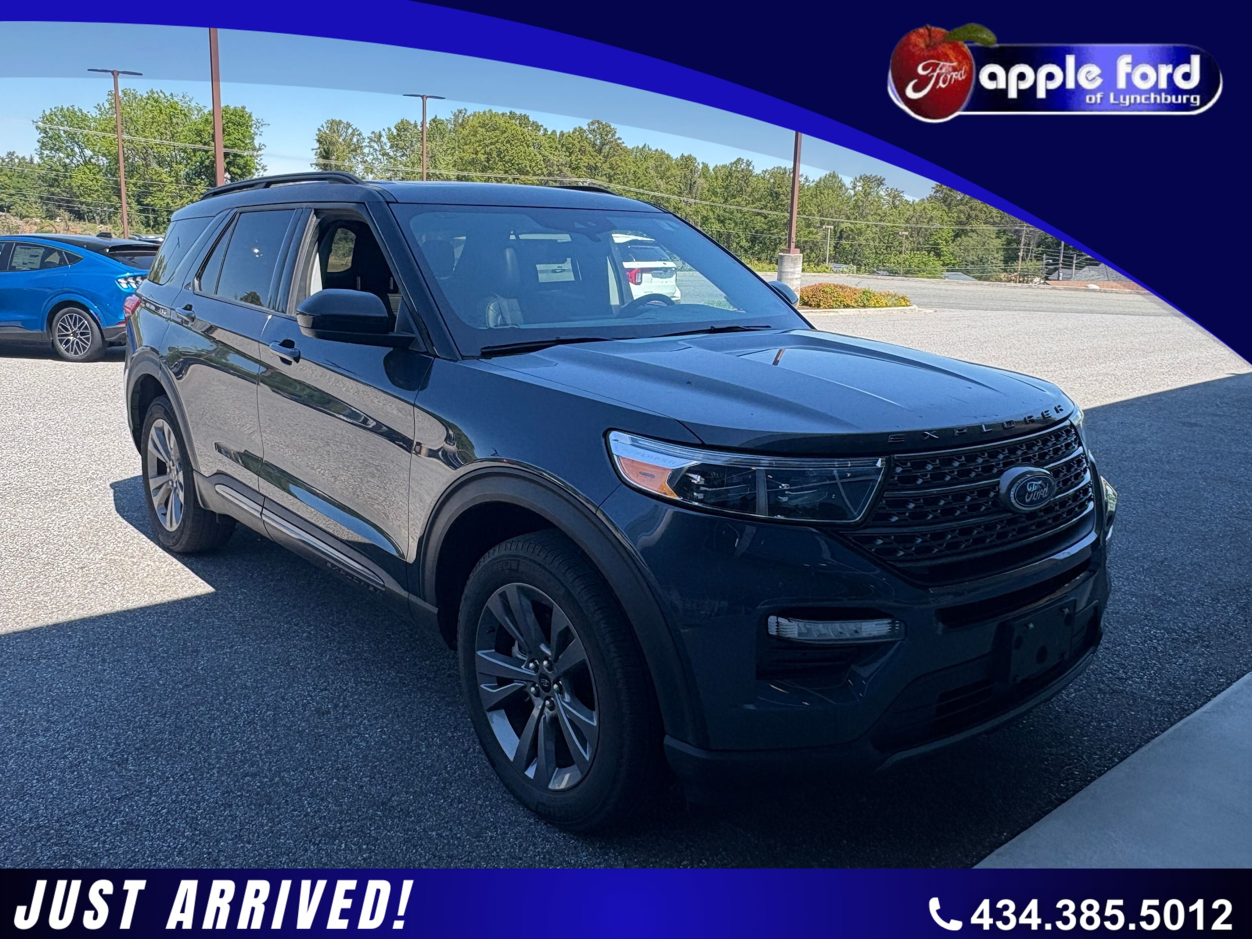 2024 Ford Explorer XLT 4WD's photo