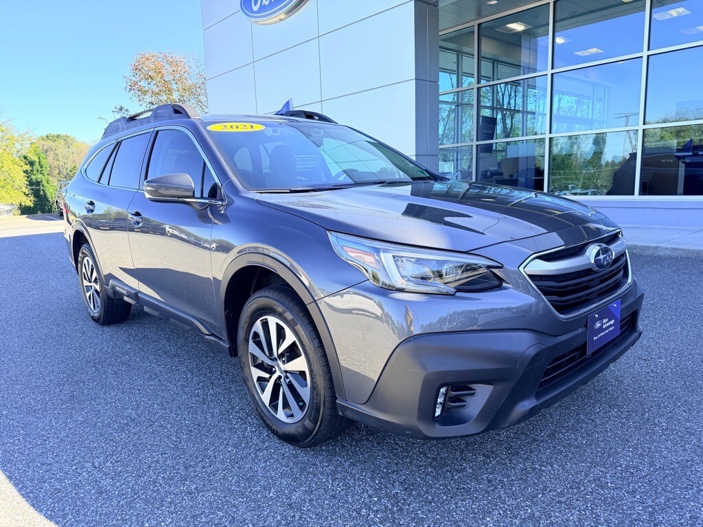 2021 Subaru Outback Premium photo 2