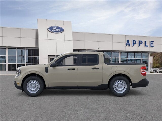 2025 Ford Maverick XL photo 2