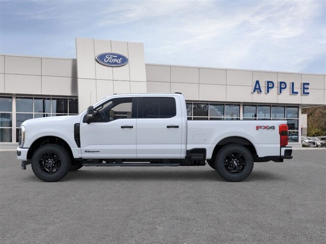 2025 Ford F-250 XL photo 3