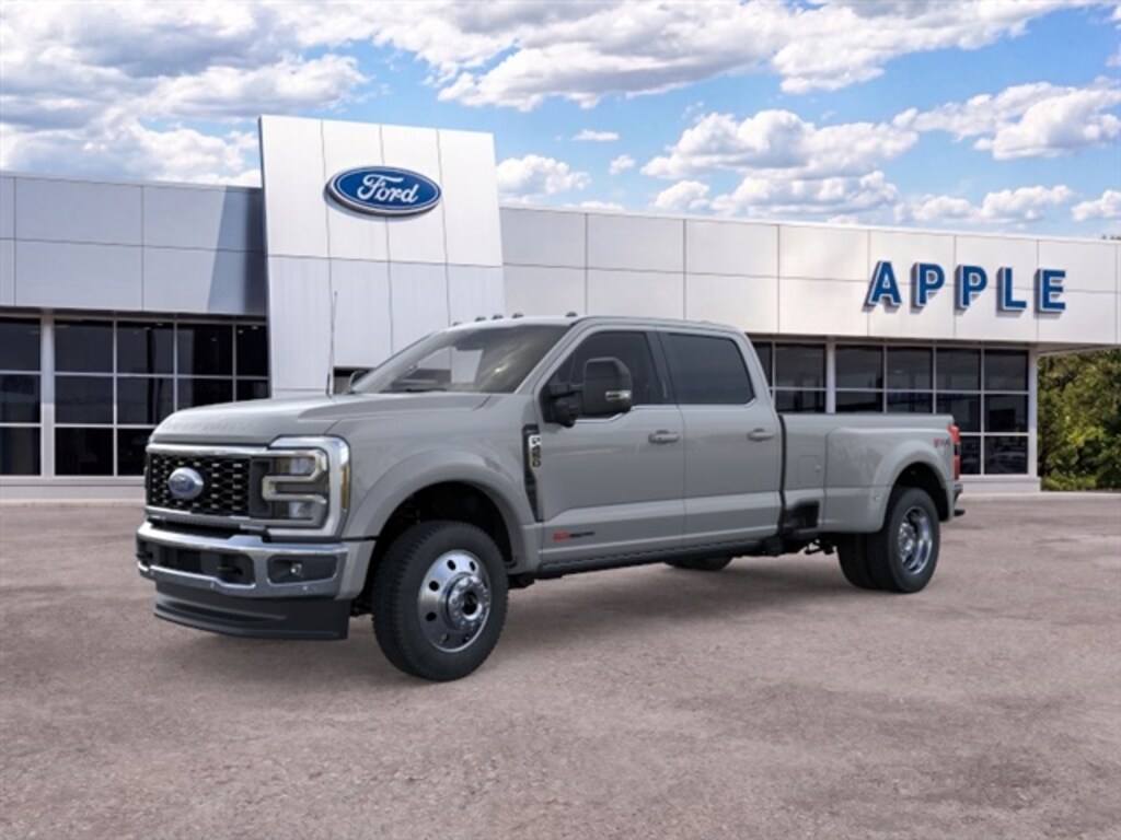New 2026 Ford Super Duty F-450® Lariat® TRUCK