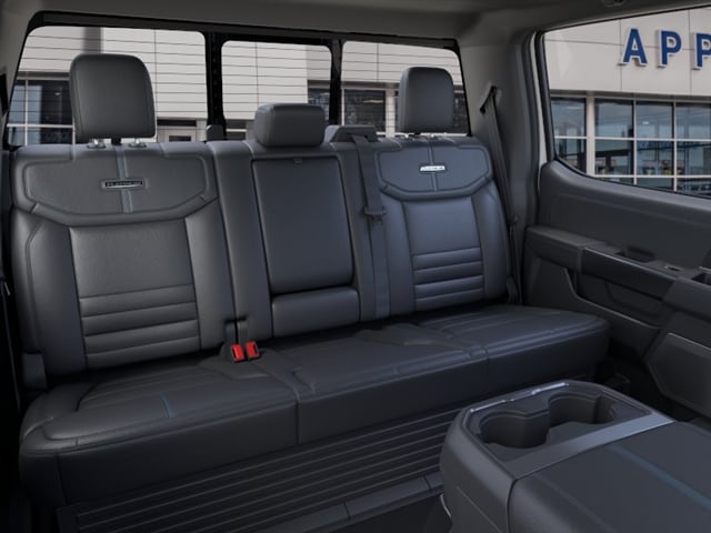 2026 Ford F-350 Super Duty Platinum - Photo 11