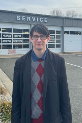 Staff member Zachary Thomas from ID_8dcb68