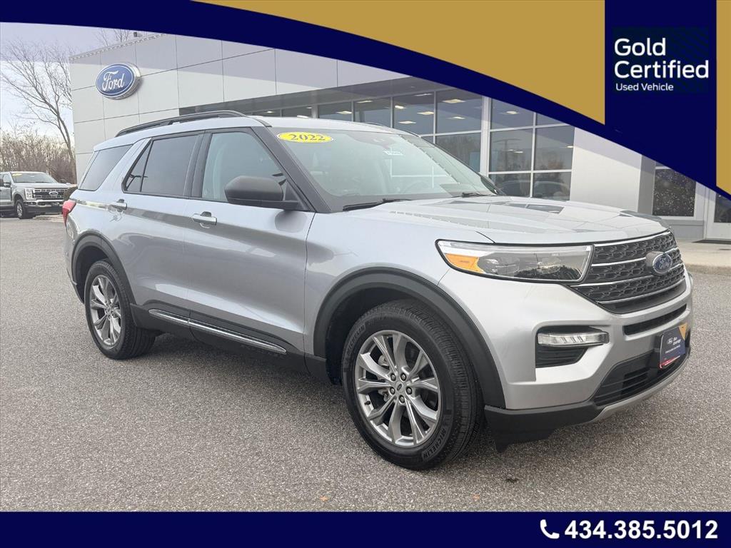 2022 Ford Explorer XLT's photo