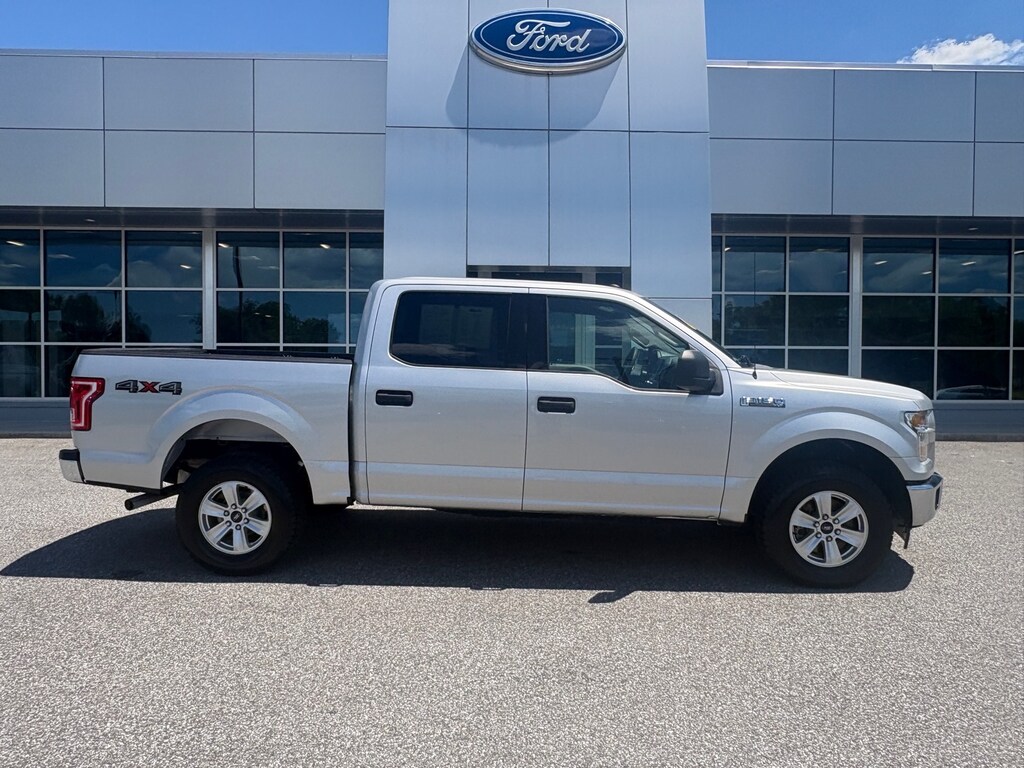 Used 2017 Ford F-150 XLT Truck