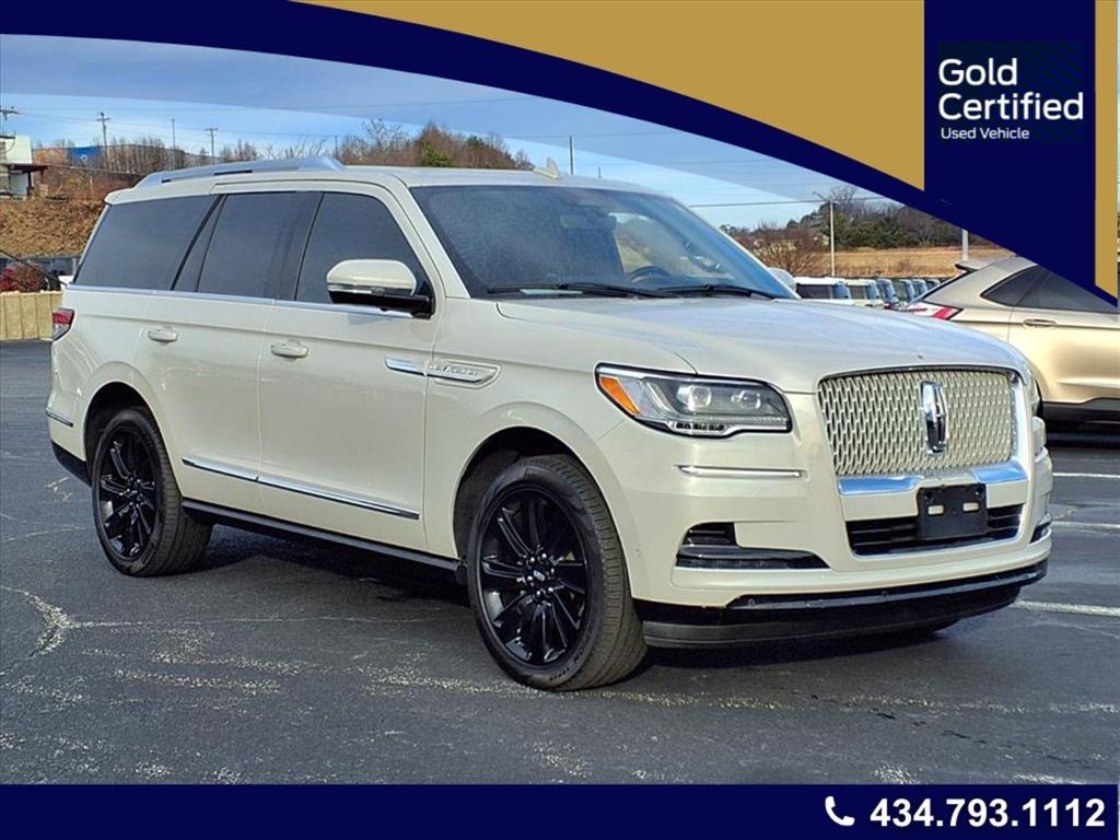 2024 Lincoln Navigator Reserve's photo