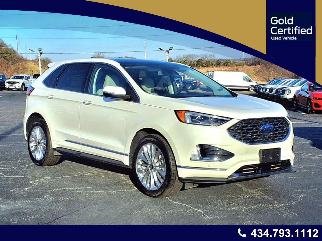 2024 Ford Edge Titanium's photo