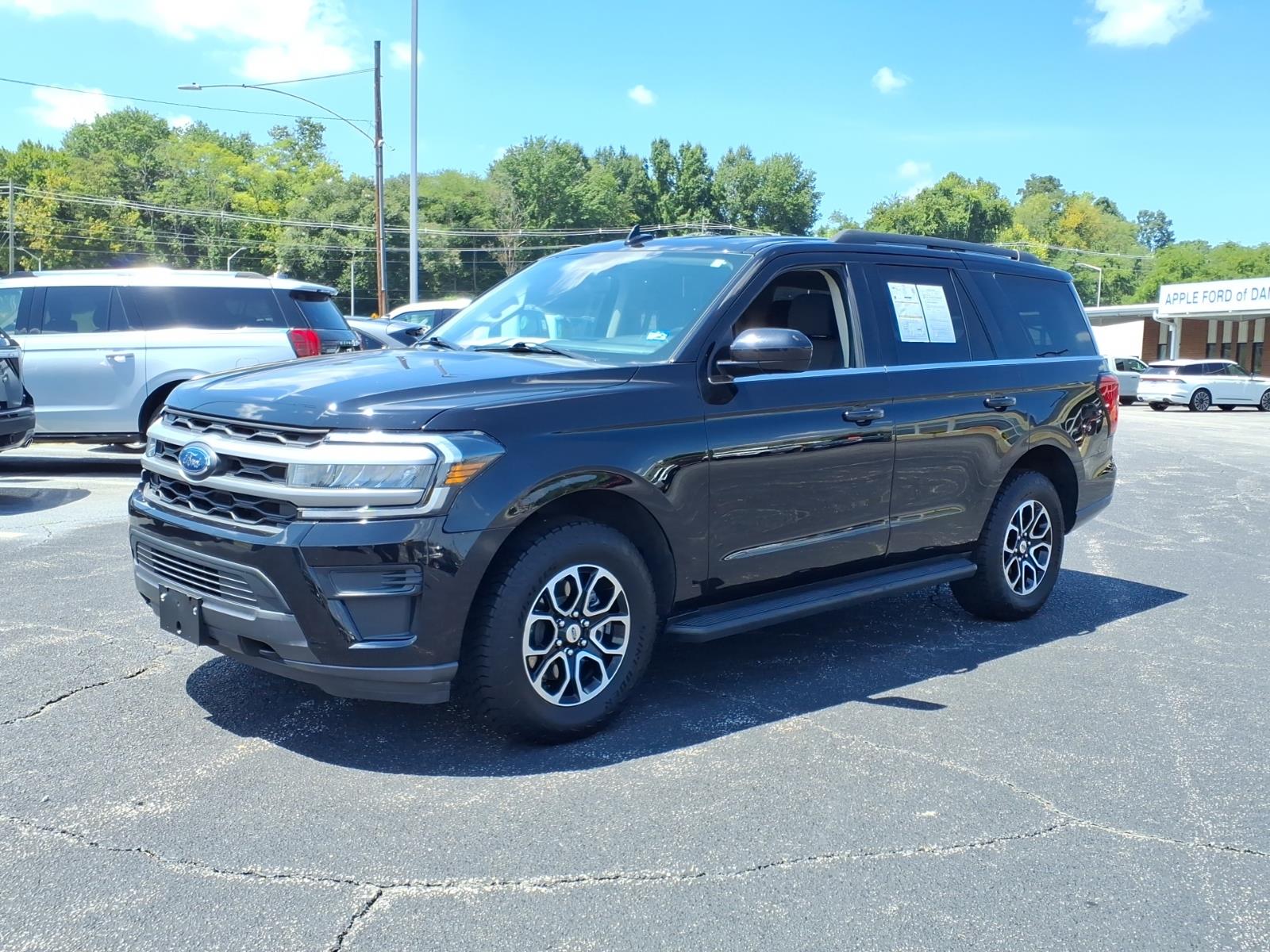 2022 Ford Expedition XLT - Photo 4