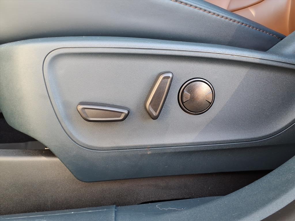 2024 Ford Maverick Lariat photo 3