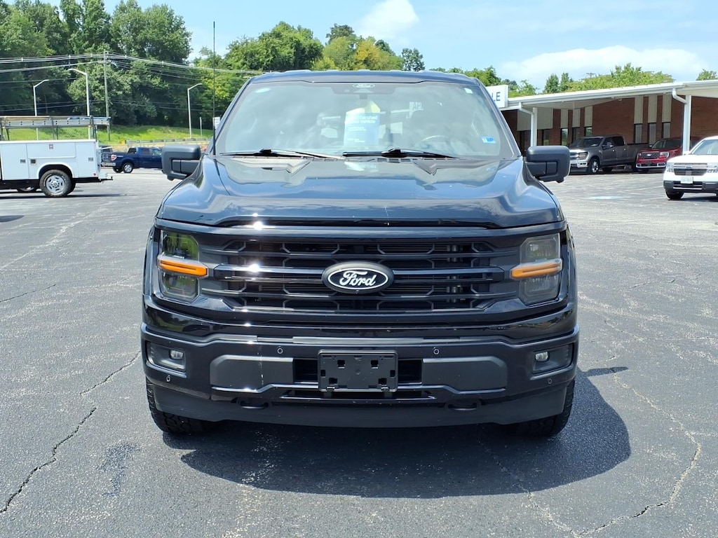 Certified 2024 Ford F-150 XLT 4WD Supercrew 5.5 BO 4x4 XLT SuperCrew 5.5 ft. SB