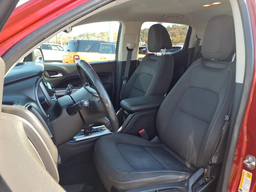2015 Chevrolet Colorado LT photo 4
