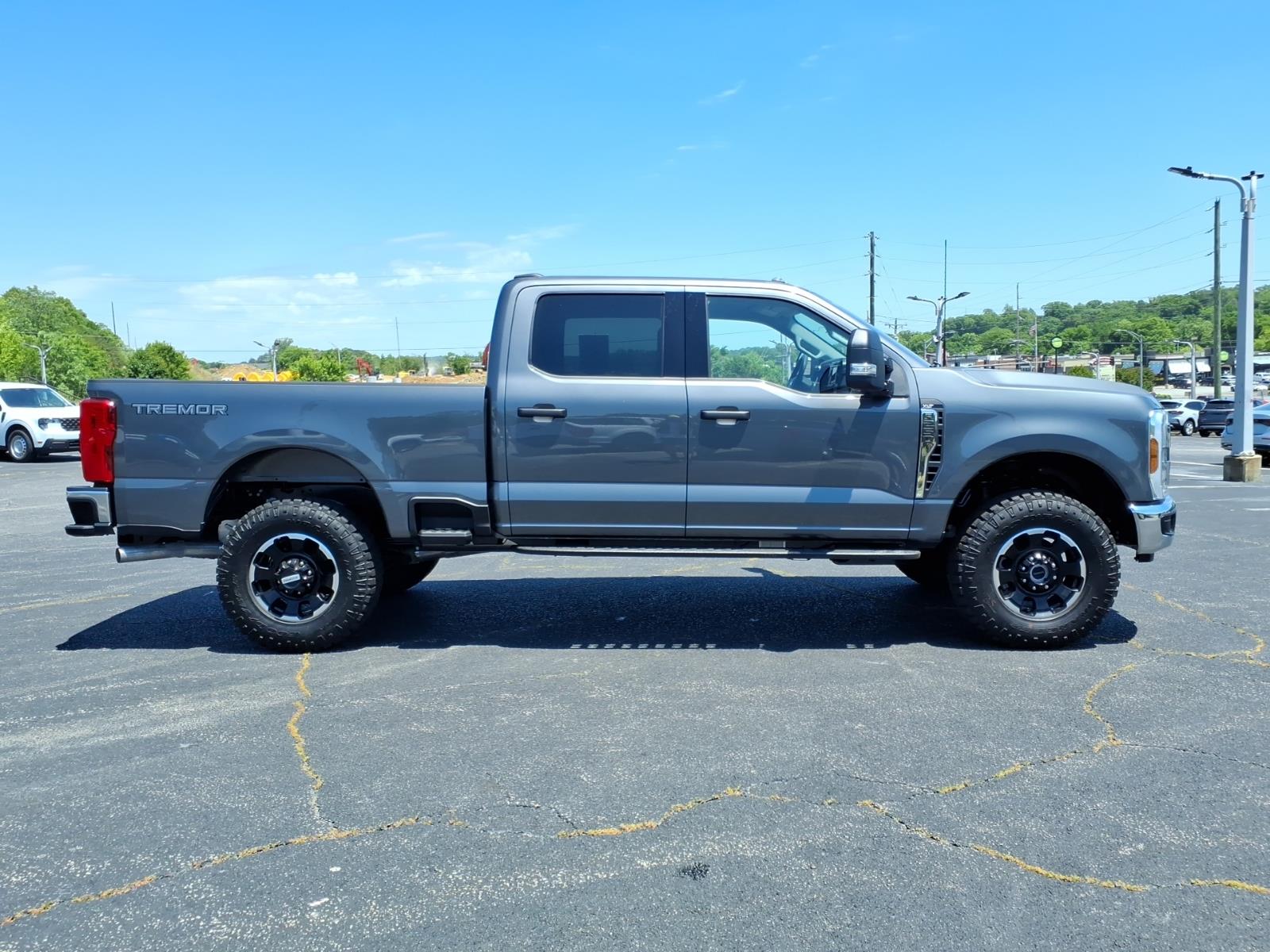 2026 Ford F-250 Super Duty XLT - Photo 9