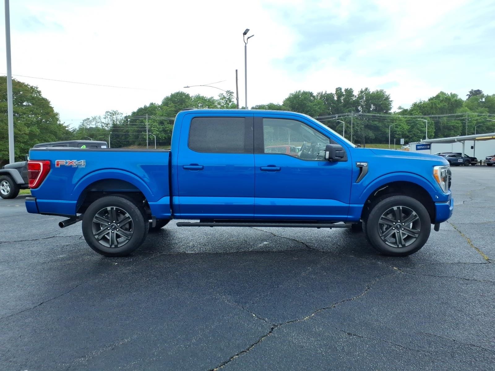 2021 Ford F-150 XLT - Photo 9