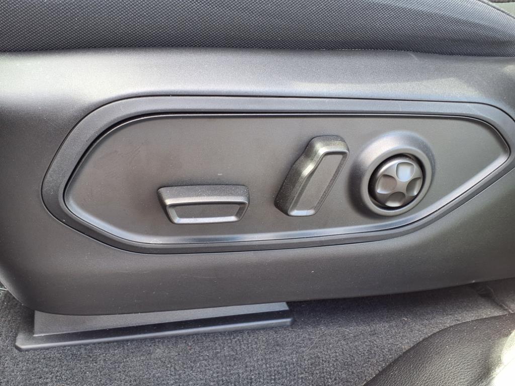 2024 Jeep Grand Cherokee Laredo photo 2
