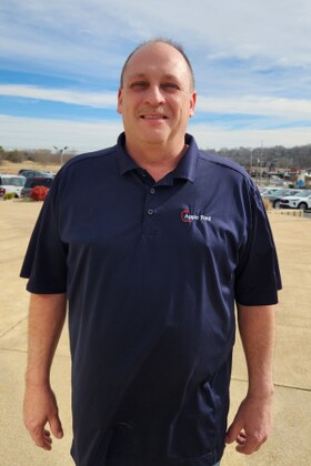 Staff member Mark Mangus from fabf0908f883