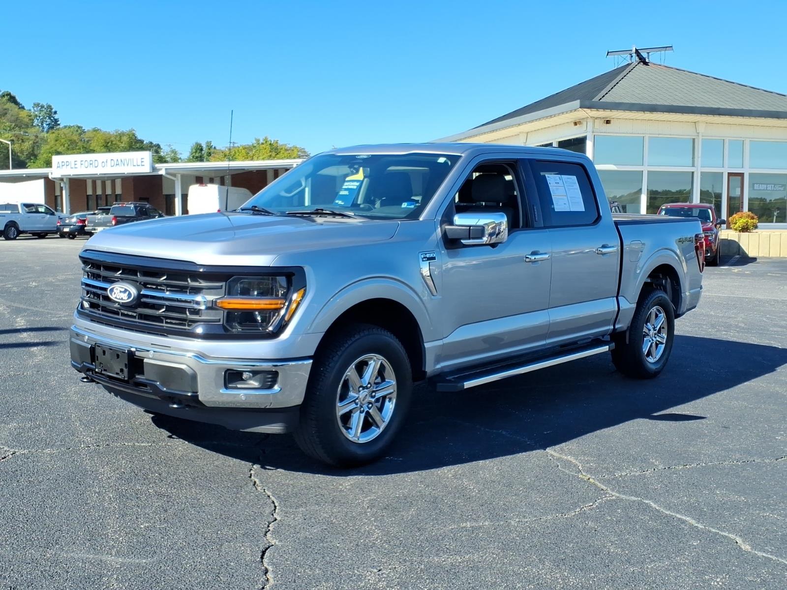 Certified 2024 Ford F-150 XLT 4WD Supercrew 5.5 BO 4x4 XLT SuperCrew 5.5 ft. SB