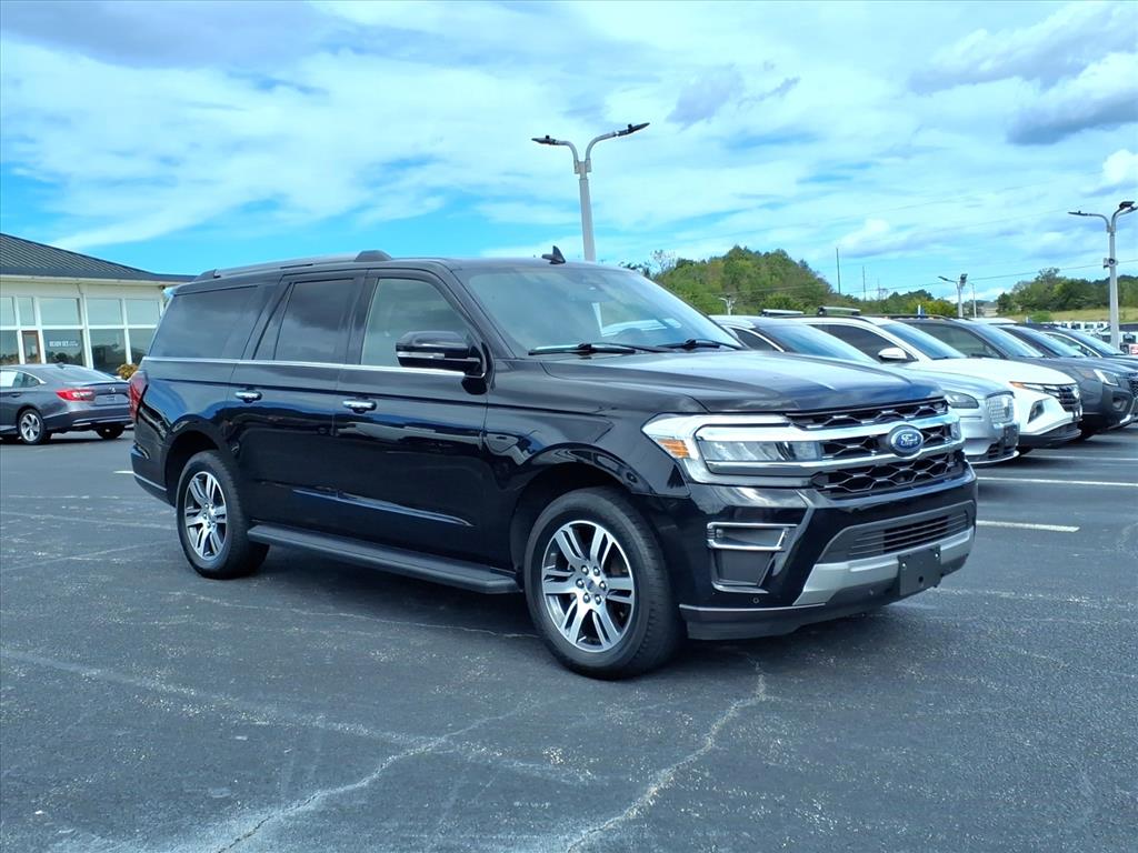 2024 Ford Expedition MAX Limited photo 2