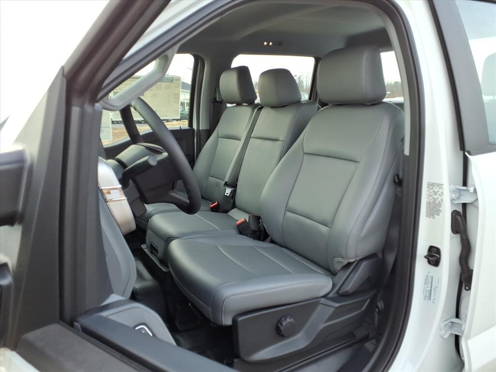 New 2025 Ford F-250 F-250 XL Truck Crew Cab