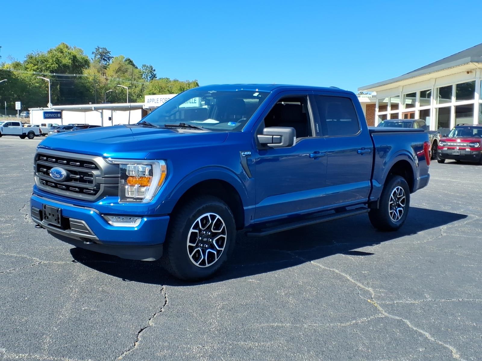 Certified 2023 Ford F-150 XLT 4WD Supercrew 5.5 BO 4x4 XLT SuperCrew 5.5 ft. SB