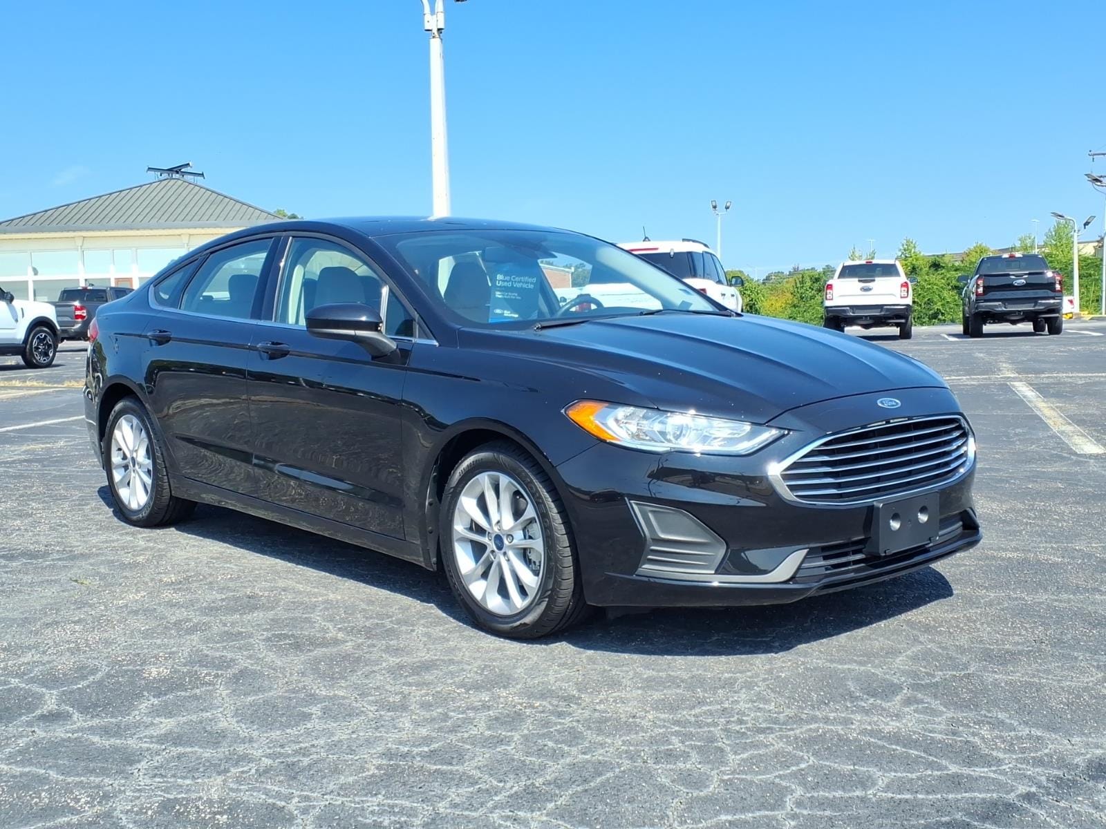 Certified 2020 Ford Fusion SE with VIN 3FA6P0HD0LR159835 for sale in Danville, VA