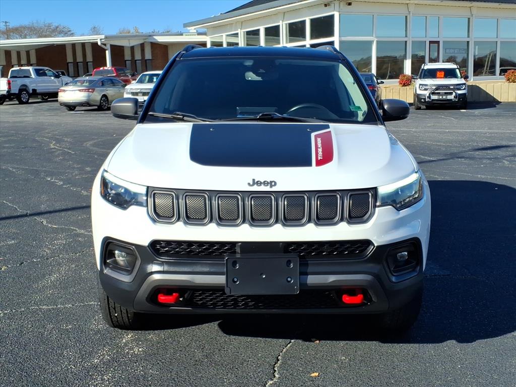 2022 Jeep Compass Trailhawk photo 2