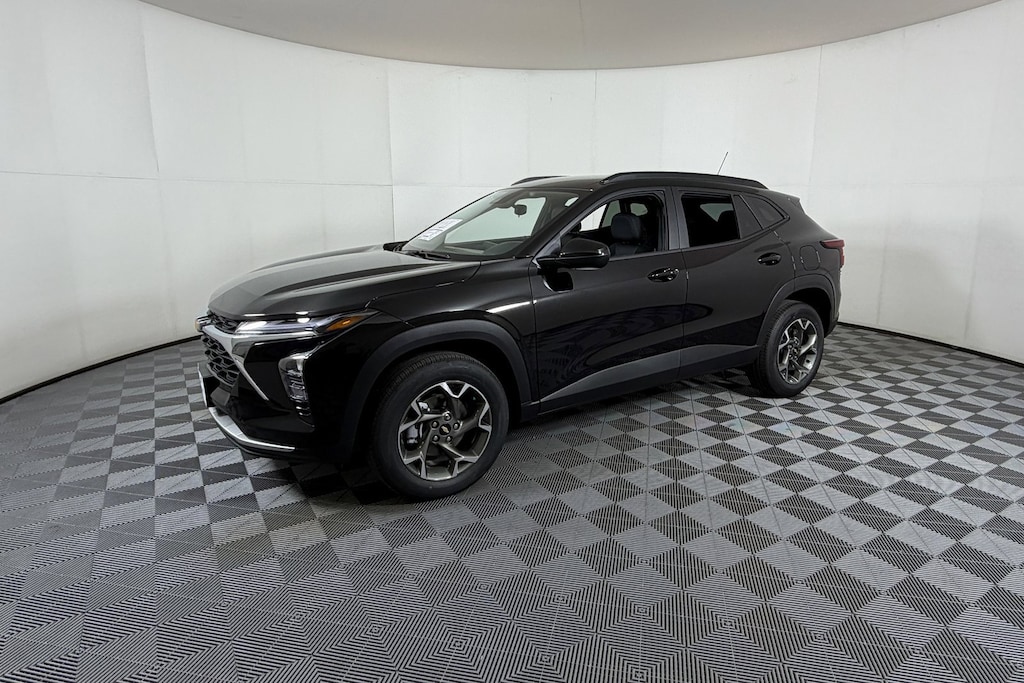 New 2026 Chevrolet Trax LT SUV