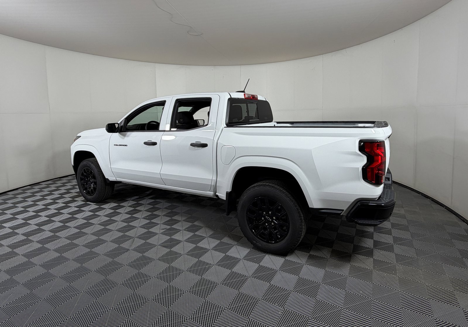 2026 Chevrolet Colorado Work Truck photo 3