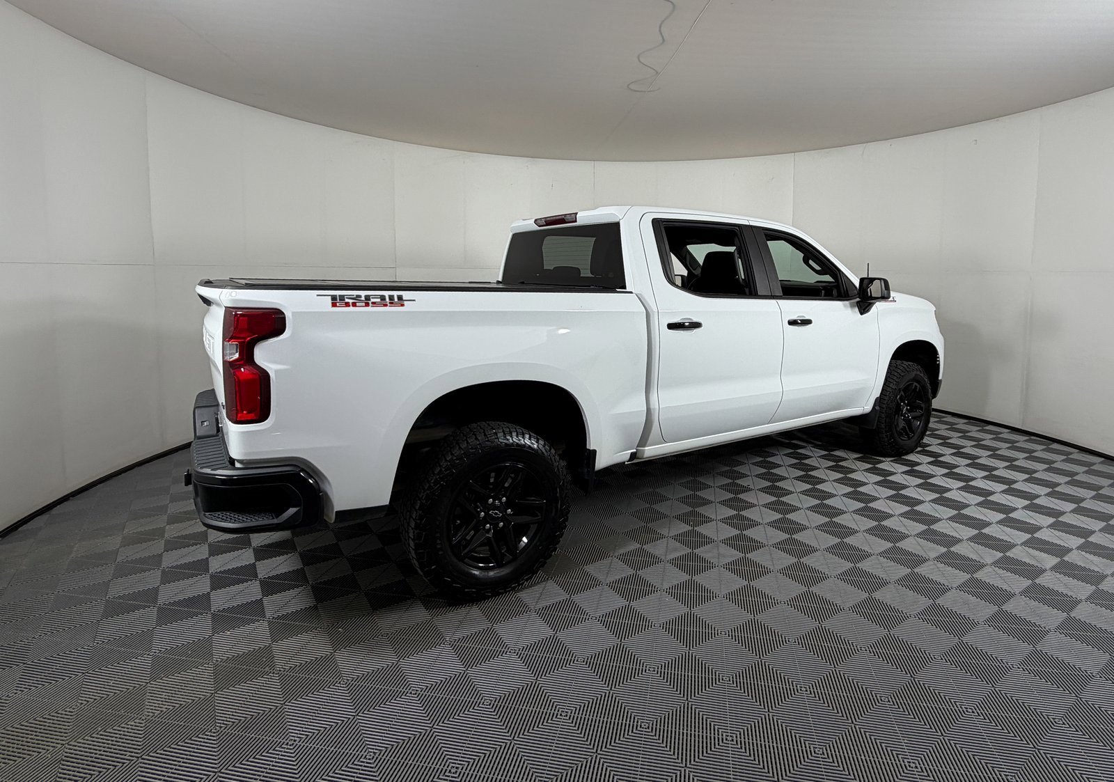 2022 Chevrolet Silverado Trail Boss LT photo 4