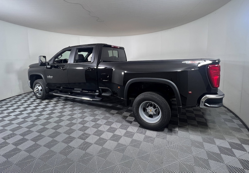 New 2026 Chevrolet Silverado 3500 HD LT DRW Truck