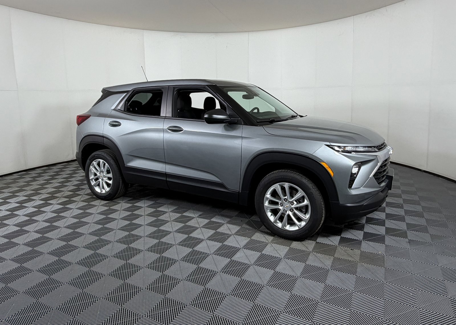 2026 Chevrolet Trailblazer LS's photo