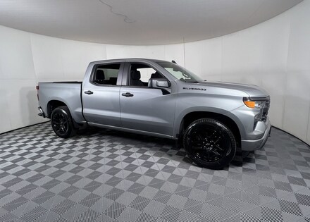 2023 Chevrolet Silverado 1500 Custom Truck