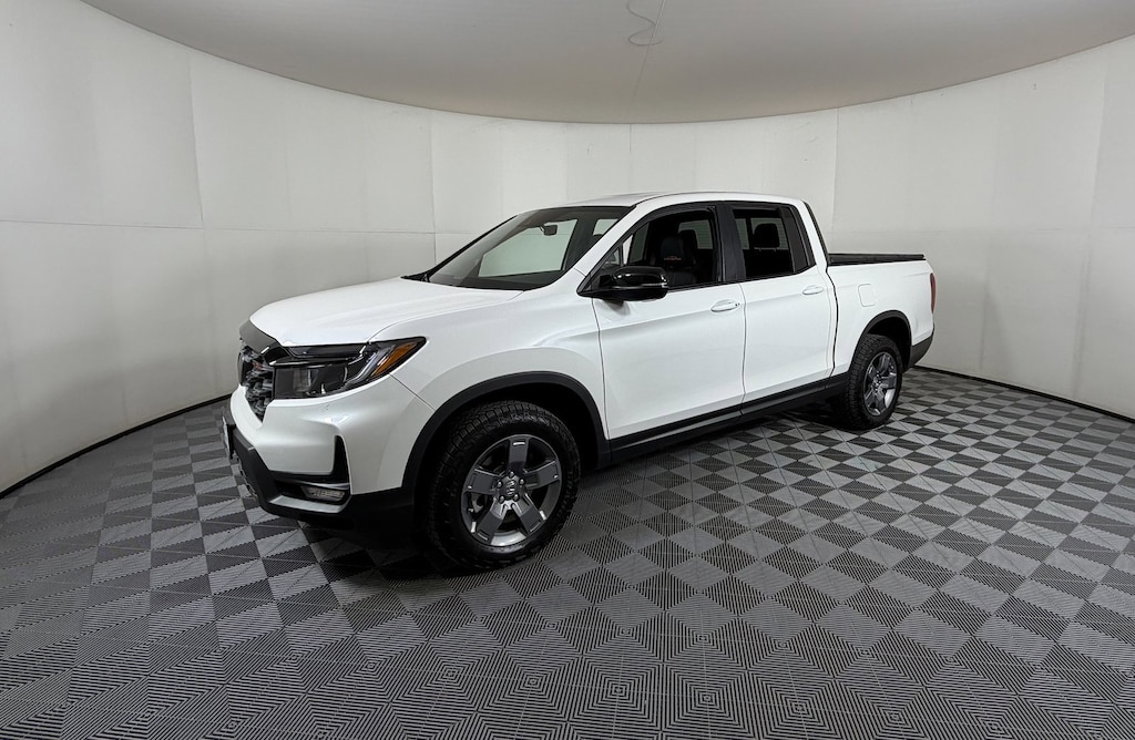 Used 2025 Honda Ridgeline TrailSport