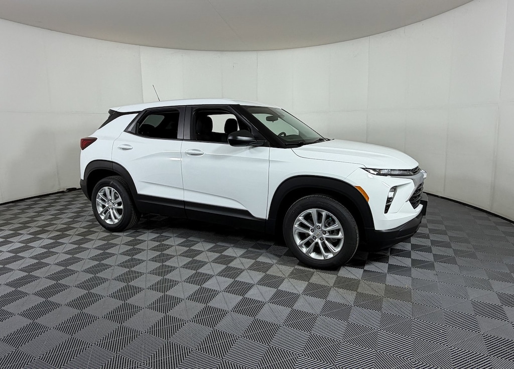 New 2026 Chevrolet Trailblazer LS SUV