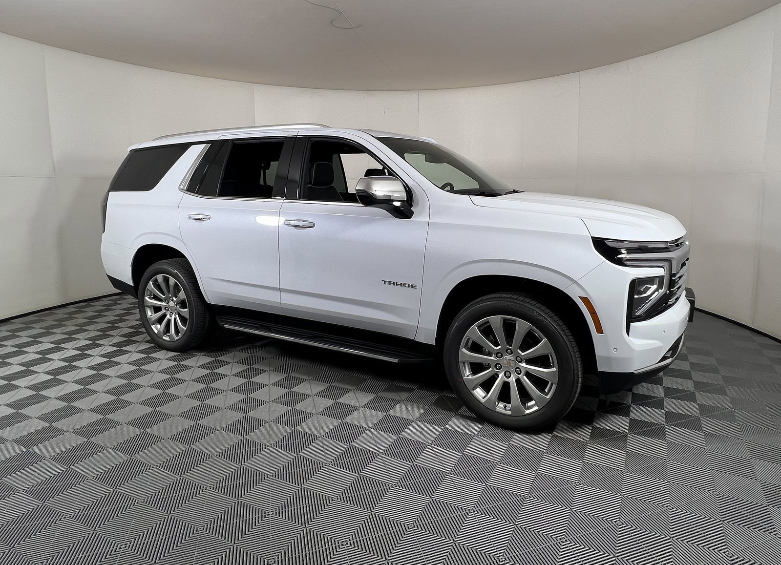 2026 Chevrolet Tahoe Premier's photo