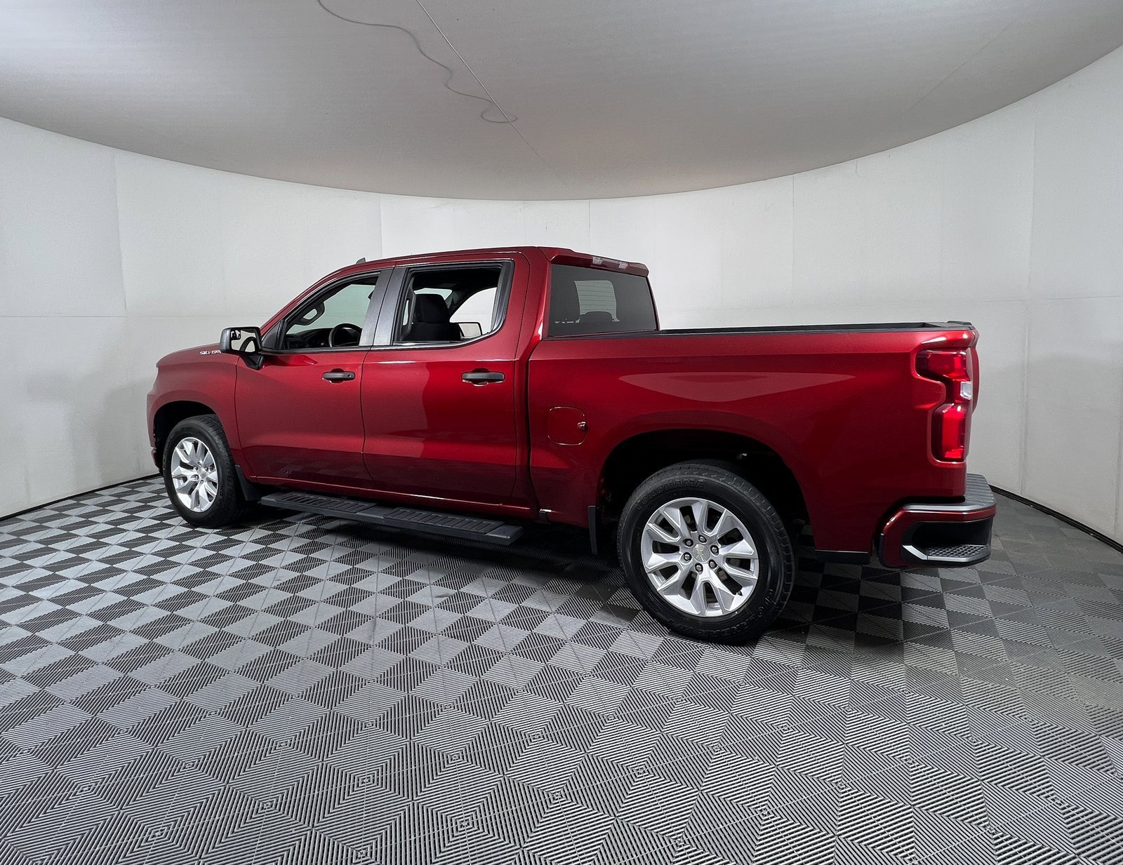2022 Chevrolet Silverado 1500 Custom photo 3