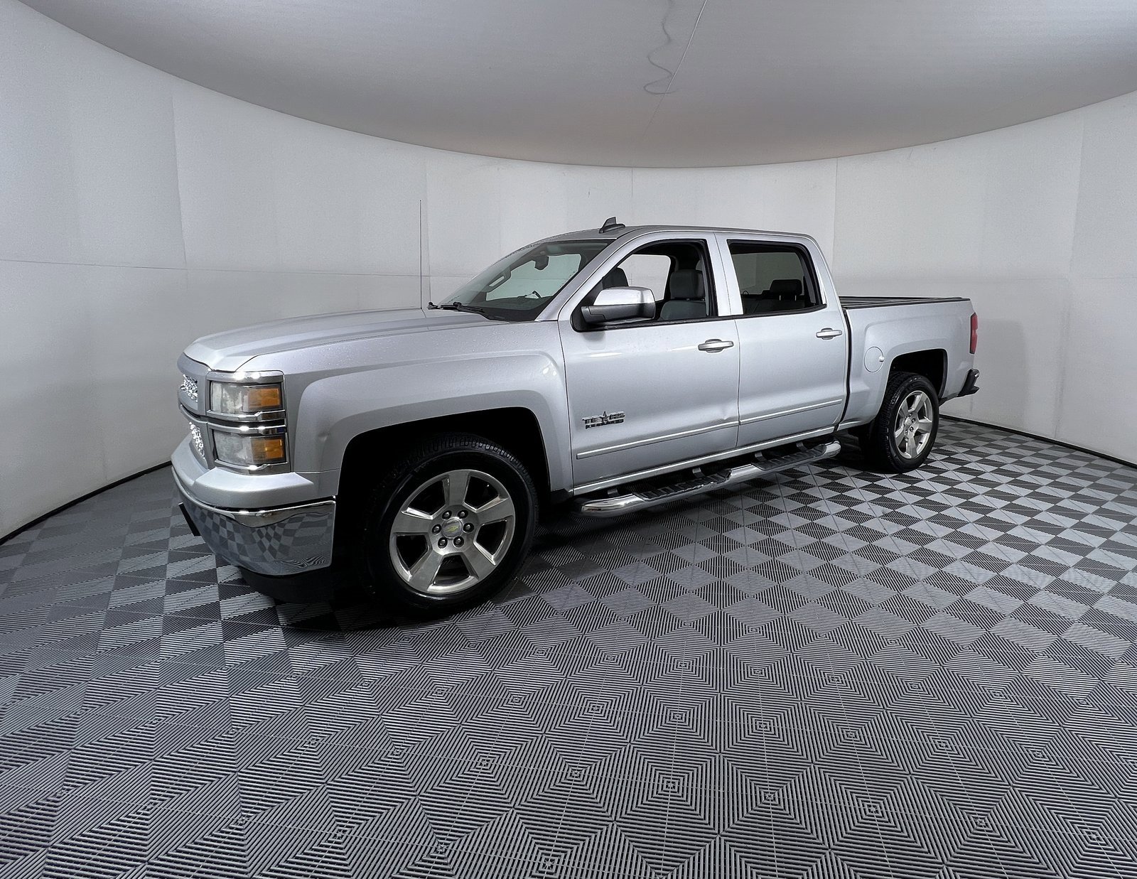 Used 2015 Chevrolet Silverado 1500 LT with VIN 3GCPCREC5FG485897 for sale in Marlin, TX