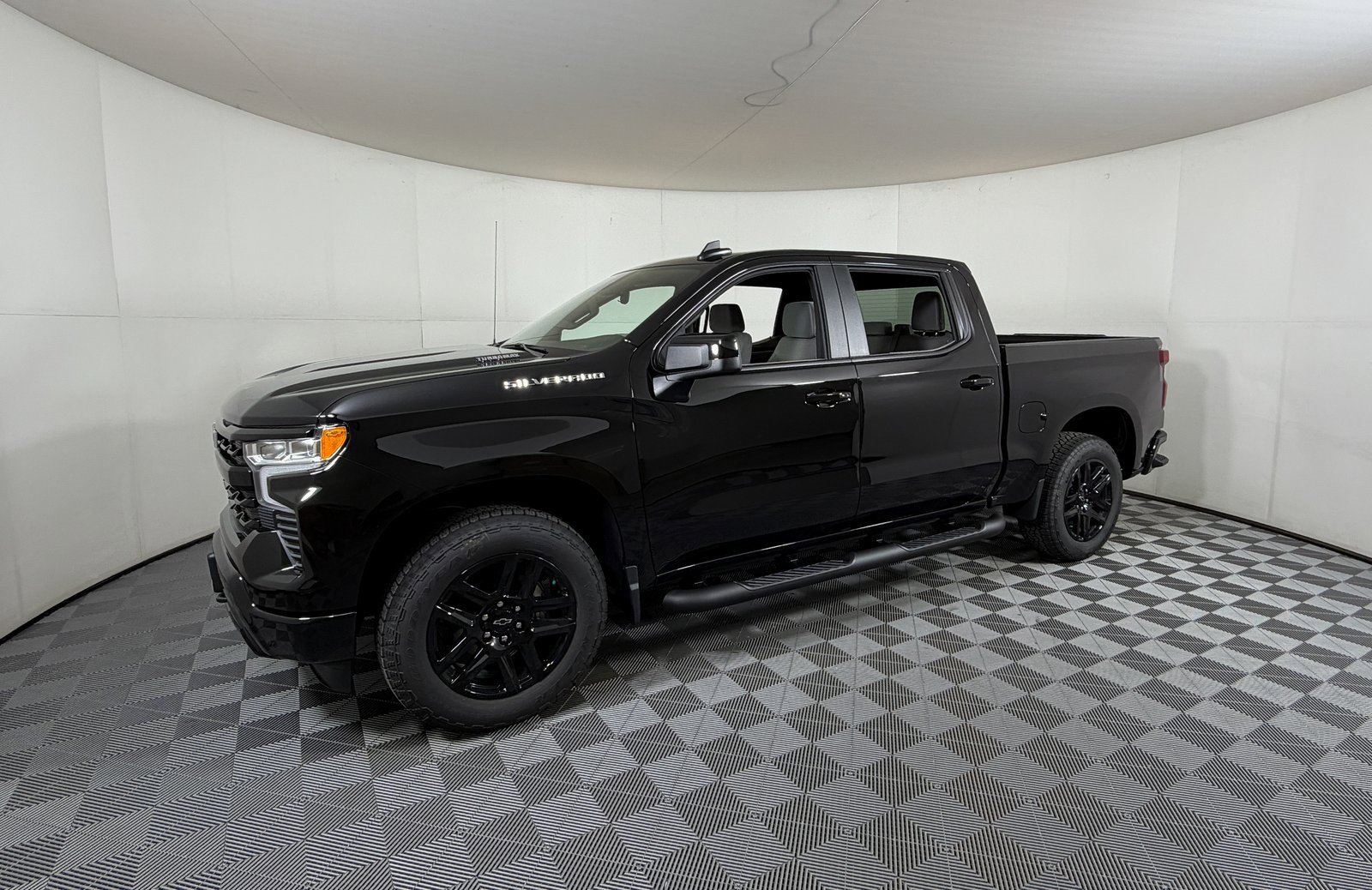 2026 Chevrolet Silverado RST photo 2